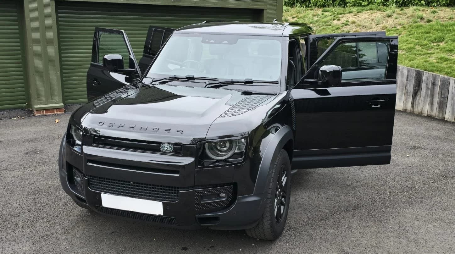2021 Land Rover Defender SE Auto